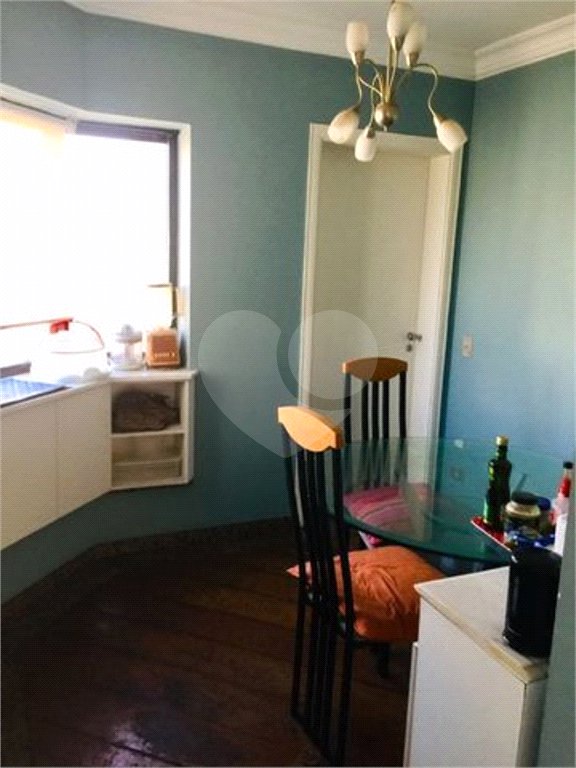 Apartamento à venda com 4 quartos, sendo 2 suítes,  em Aclimação, São Paulo, SP