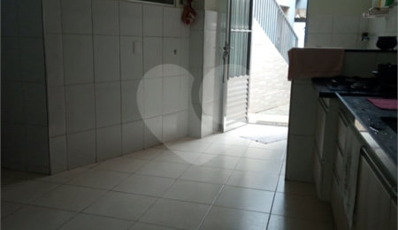 Sobrado à venda com 5 quartos em Jardim Itapuã, Sorocaba, SP