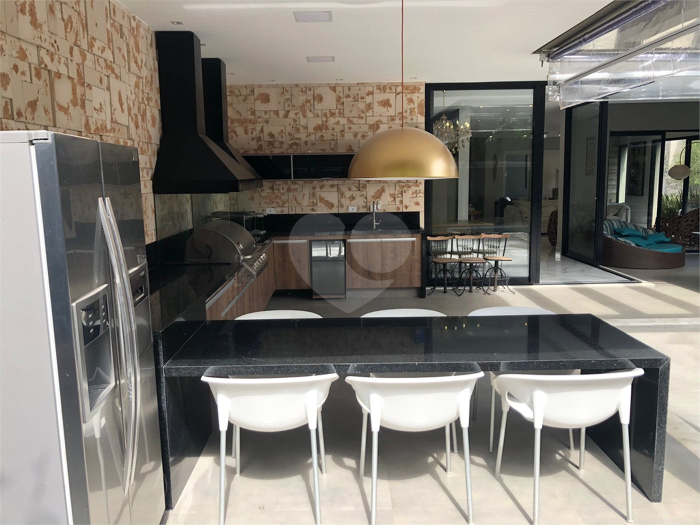 Casa à venda ou para alugar com 4 suítes no condomínio Residencial Tamboré 10, Santana de Parnaíba - SP