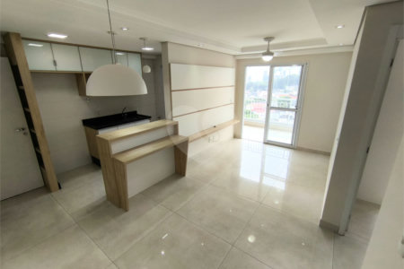 Apartamento à venda com 2 quartos, sendo 1 suíte, em Jardim Vazani, São Paulo, SP
