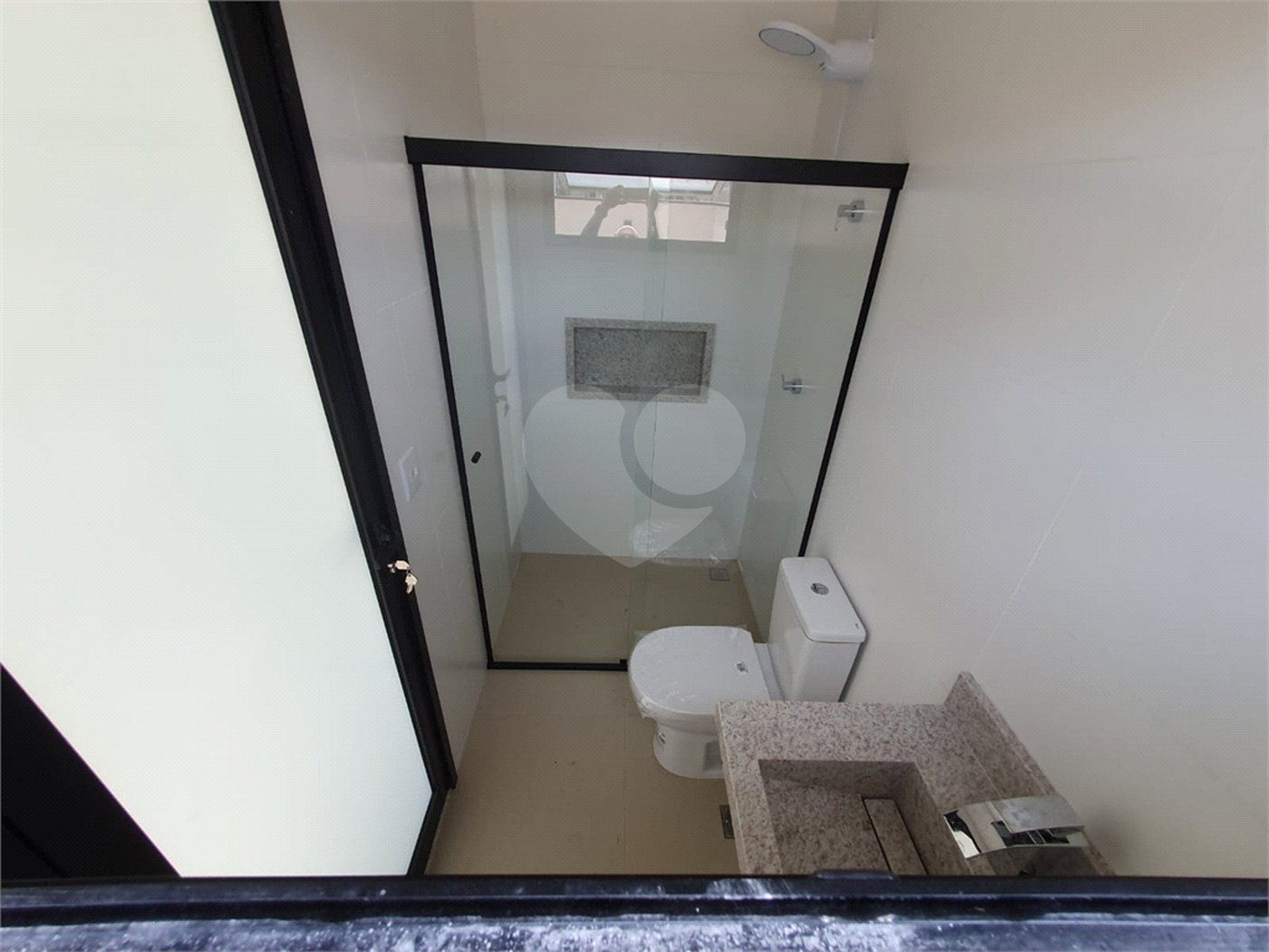 Casa à venda com 3 suítes no condomínio Via Castelli, Louveira - SP