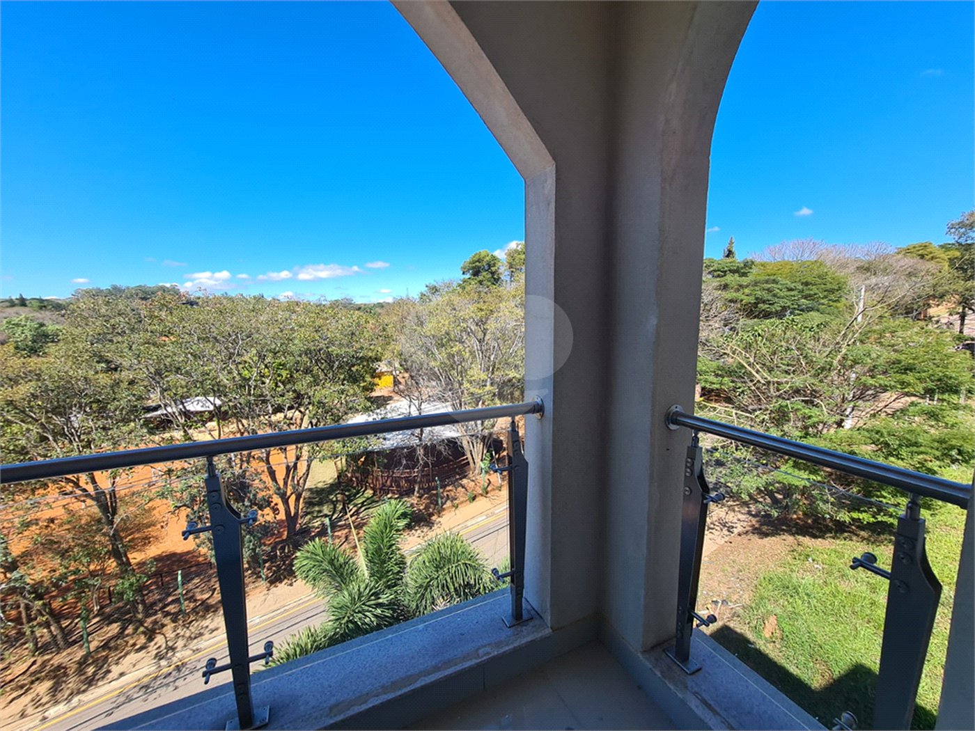 Apartamento à venda com 3 quartos, sendo 1 suíte, em Pinheirinho, Vinhedo, SP