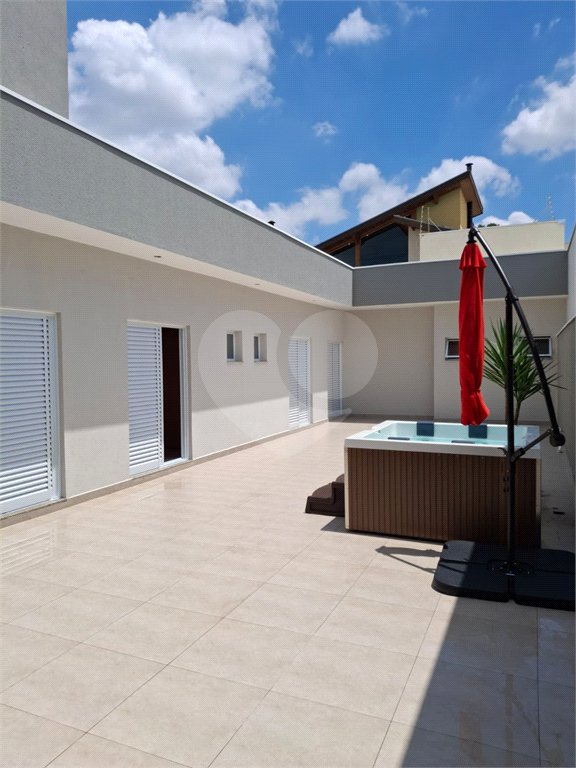Casa à venda com 3 quartos, sendo 1 suíte, no condomínio Costa das Areias, Salto - SP