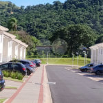 Casa para alugar com 3 quartos, sendo 1 suíte, no condomínio Vila Quinta dos Manacás, Vinhedo - SP