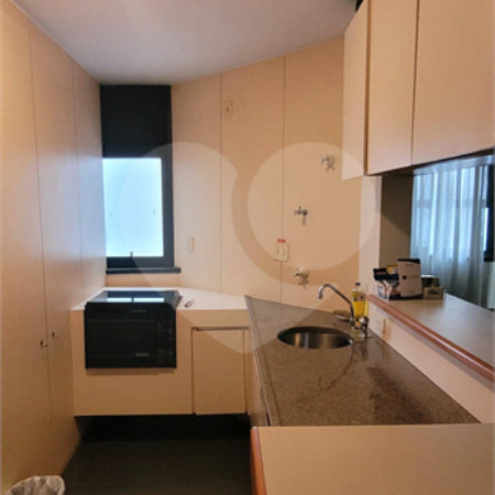 Apartamento à venda com 1 quarto em Campo Belo, São Paulo, SP