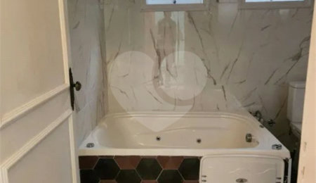 Casa para alugar com 4 suítes no condomínio Alpes da Cantareira, Mairiporã - SP