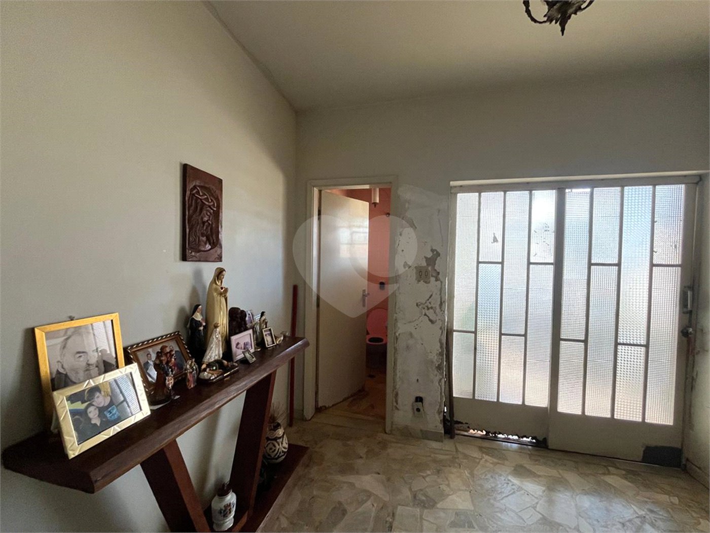Casa à venda com 4 quartos, sendo 1 suíte,  em Vila Rosa, Itapetininga, SP