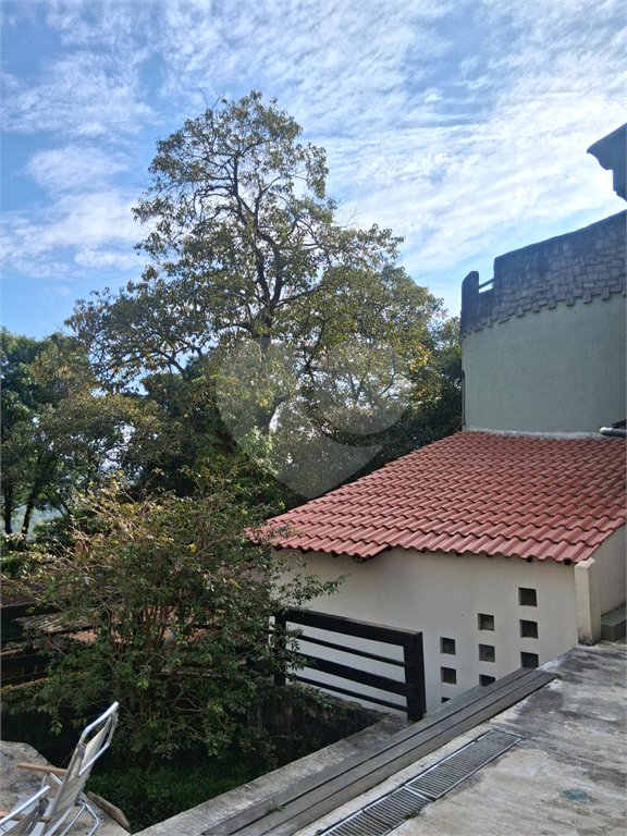 Casa à venda com 3 suítes no condomínio Alpes da Cantareira, Mairiporã - SP