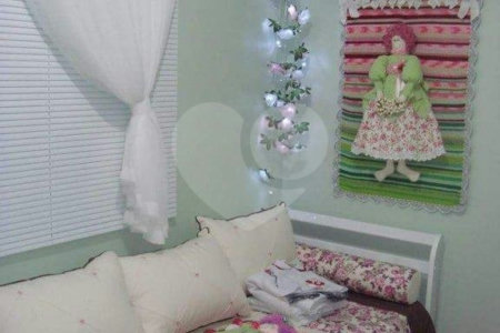 Casa Térrea à venda com 4 quartos em Vila Mazzei, São Paulo, SP