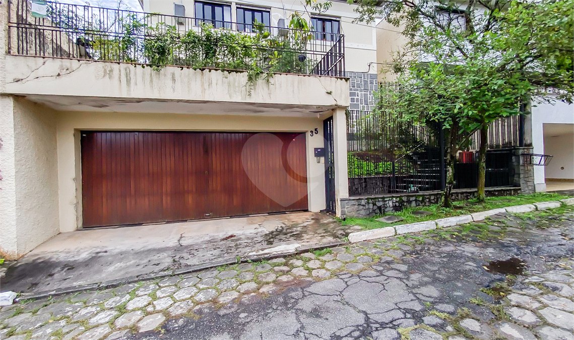 Sobrado à venda com 3 quartos, sendo 1 suíte, em Brooklin Paulista, São Paulo, SP