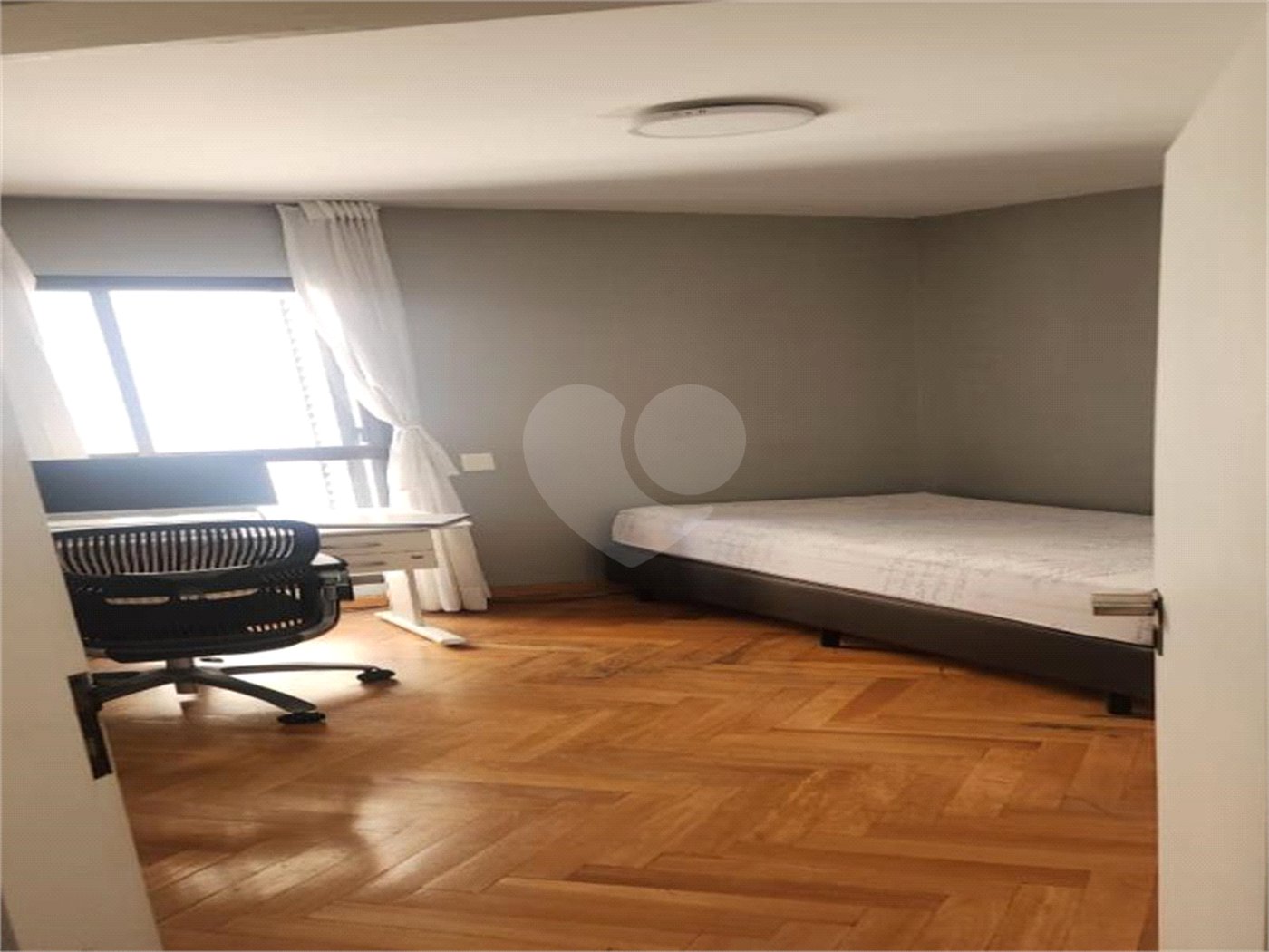 Apartamento à venda com 4 quartos, sendo 2 suítes,  em Indianópolis, São Paulo, SP