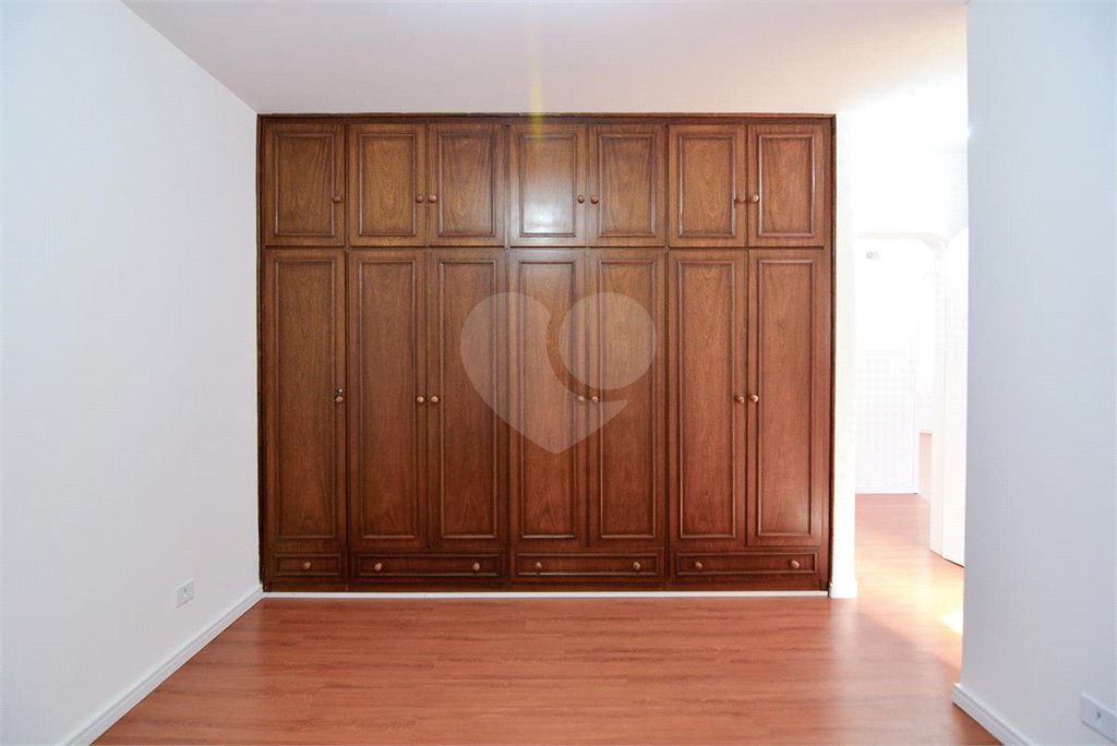 Apartamento à venda com 4 quartos, sendo 2 suítes,  em Brooklin Paulista, São Paulo, SP