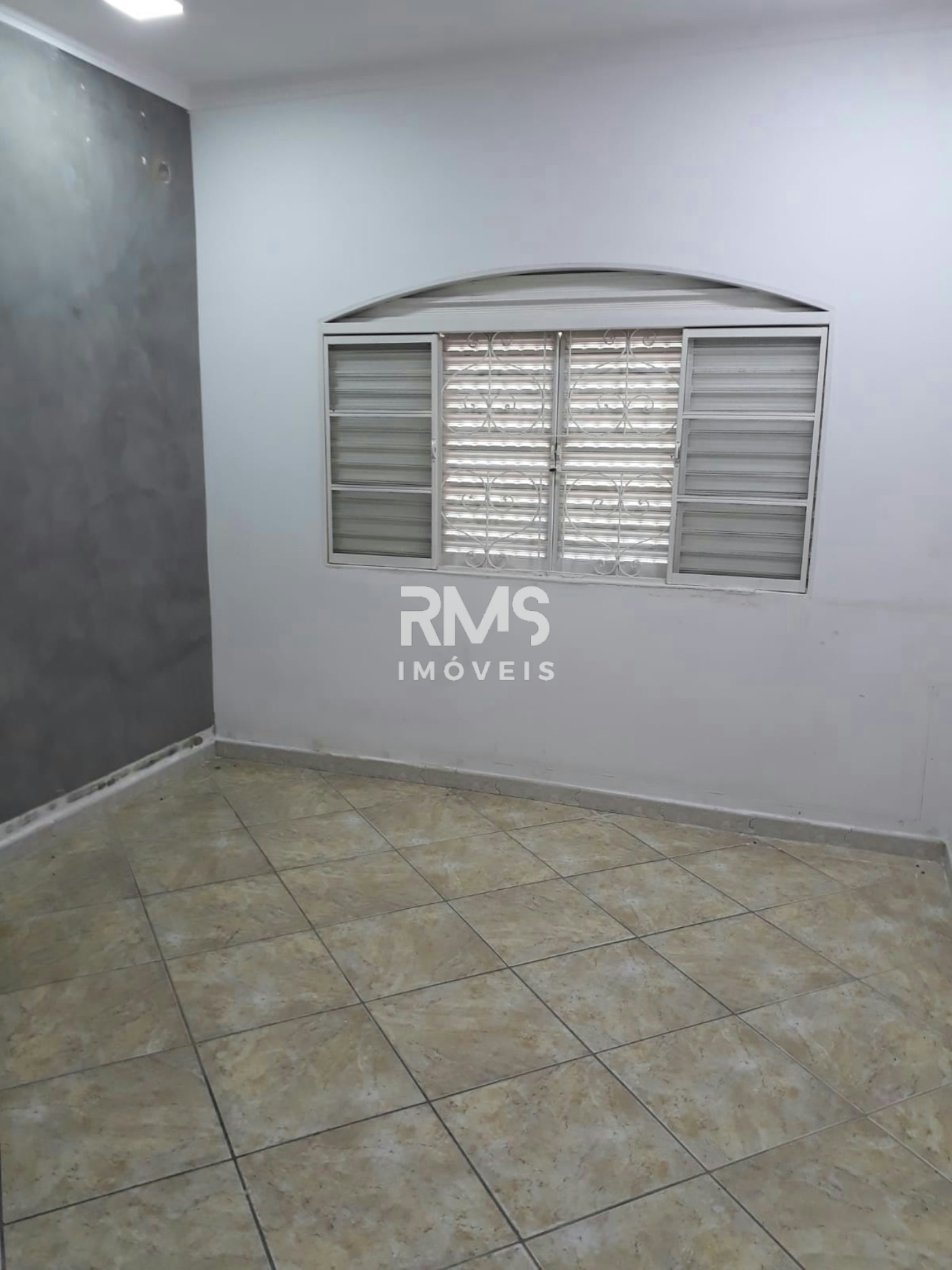Casa à venda com 2 quartos no Centro, Itu, SP