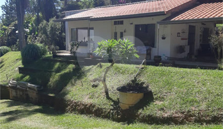 Sítio à venda com 3 quartos, sendo 1 suíte,  no Centro, Biritiba-mirim, SP