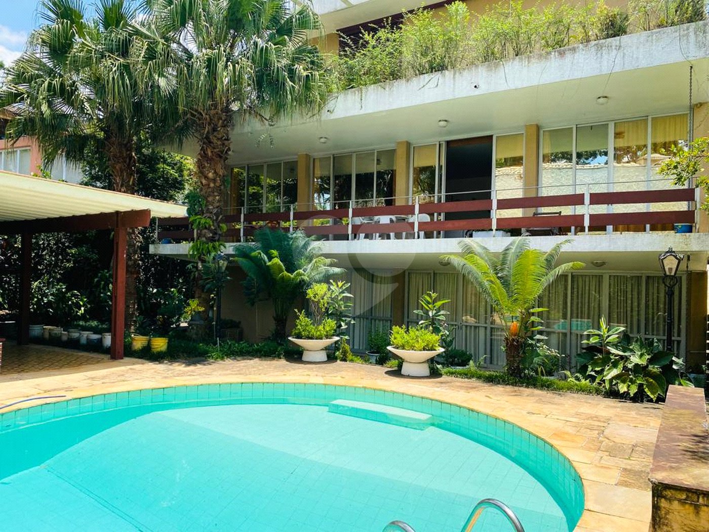 Casa à venda com 4 quartos, sendo 2 suítes, em Interlagos, São Paulo, SP