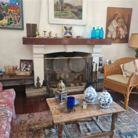 Casa à venda com 5 quartos, sendo 2 suítes,  em Jardim Morumbi, São Paulo, SP