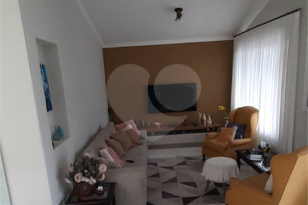Casa à venda com 3 quartos, sendo 1 suíte, em Vila Helena, Atibaia, SP