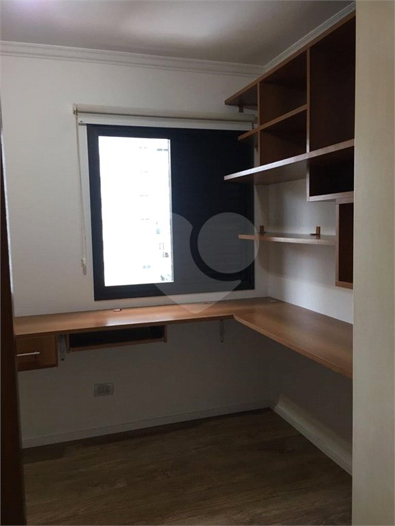 Apartamento à venda com 2 quartos, sendo 1 suíte, em Vila Pompéia, São Paulo, SP