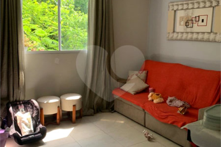 Apartamento à venda com 2 quartos em Jardim Santa Lúcia, Salto, SP