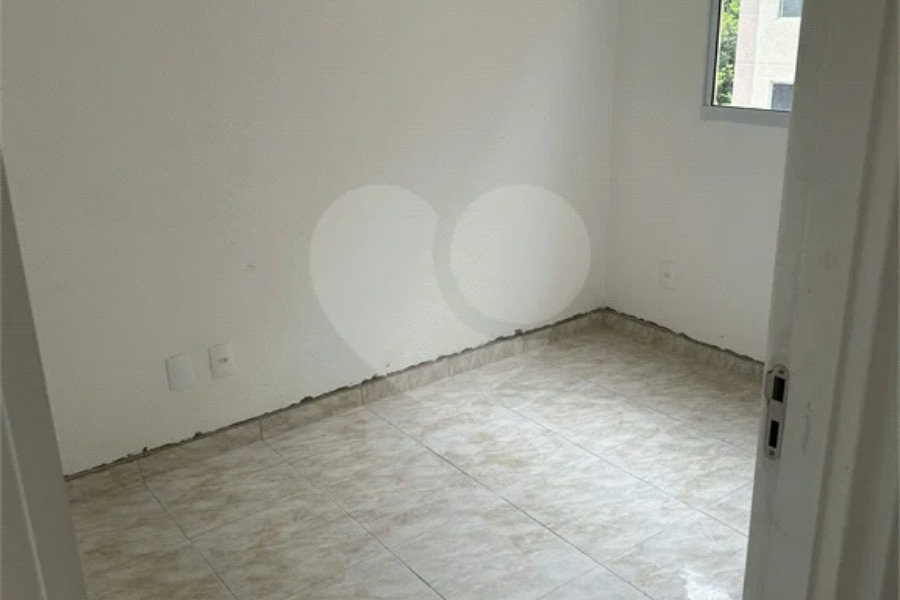 Apartamento à venda com 2 quartos em Tremembé, São Paulo, SP