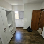 Sobrado à venda com 3 quartos, sendo 1 suíte,  em Vila Nivi, São Paulo, SP