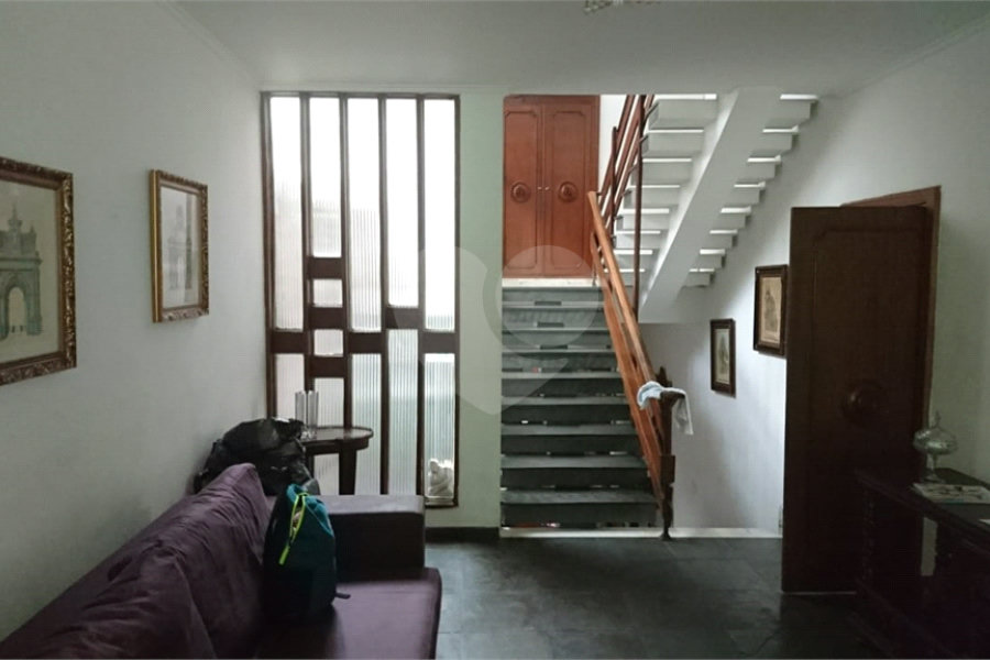 Sobrado à venda com 5 quartos, sendo 2 suítes, em Tremembé, São Paulo, SP