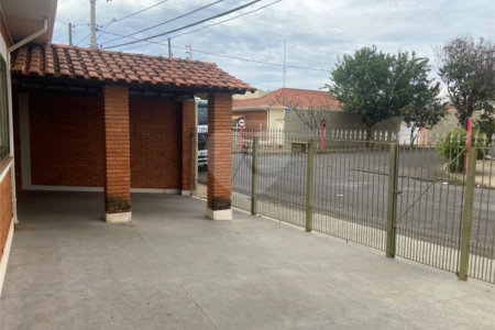 Casa à venda com 3 quartos em Jardim Paulistano (vila Xavier), Araraquara, SP