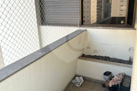 Apartamento à venda com 4 suítes em Vila Uberabinha, São Paulo, SP