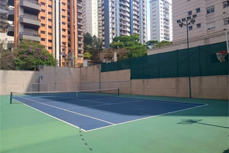 Apartamento à venda com 3 suítes em Vila Suzana, São Paulo, SP