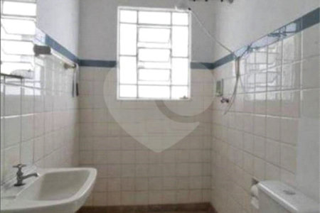Casa à venda com 2 quartos em Lapa de Baixo, São Paulo, SP