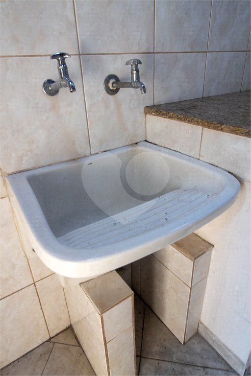 Sobrado à venda com 3 quartos, sendo 1 suíte, em Jardim Ester, São Paulo, SP