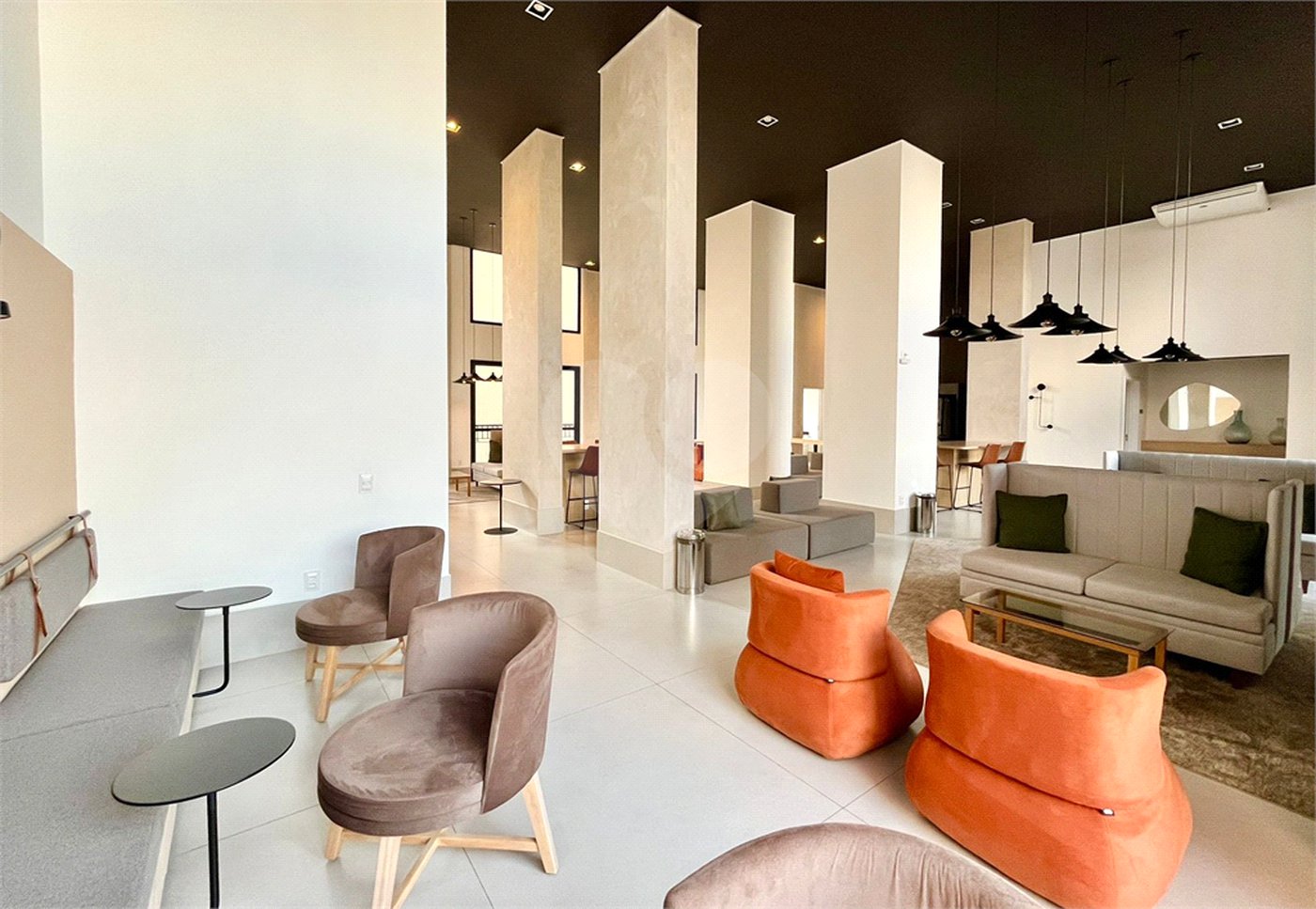 Apartamento à venda ou para alugar com 1 suíte em Pinheiros, São Paulo, SP