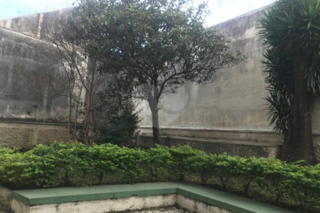 Espaço e Segurança no Bom Retiro: Apartamento de 100 m² com Infraestrutura Completa
