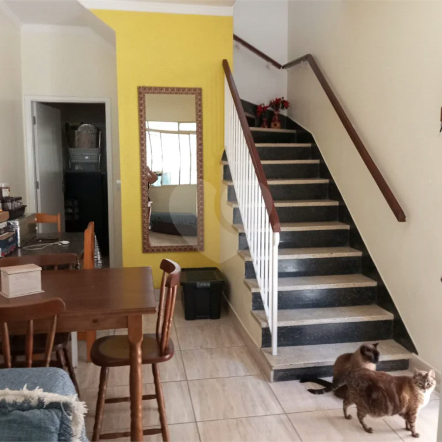 Terreno á venda com 2 casas na Vila Rosália, Guarulhos, SP.