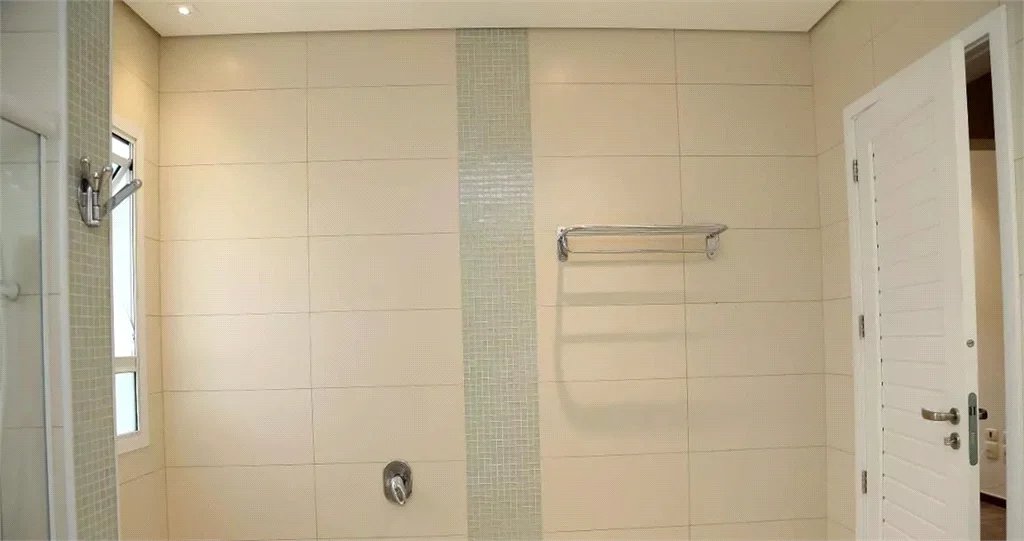 Casa à venda com 3 suítes no condomínio Residencial Morumbi, São Paulo - SP