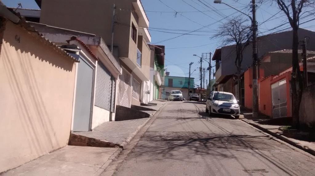 Sobrado à venda com 3 quartos, sendo 1 suíte, em Tremembé, São Paulo, SP