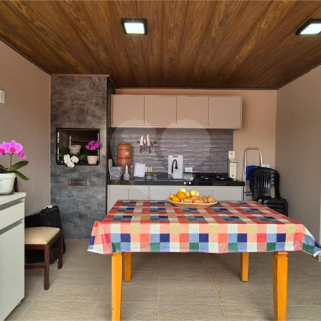 Casa à venda com 2 quartos no condomínio Residencial Estoril, Sorocaba - SP