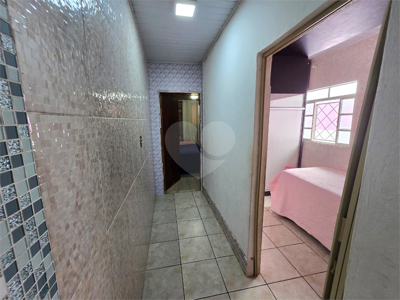 Casa à venda com 2 quartos em Vila Messias, Alambari, SP