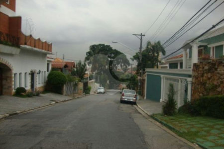 Sobrado à venda com 3 quartos, sendo 1 suíte, em Jardim Franca, São Paulo, SP