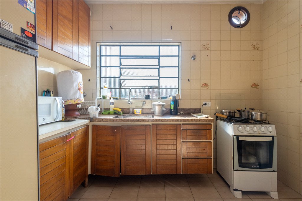 Sobrado à venda com 3 quartos em Vila Sônia, São Paulo, SP