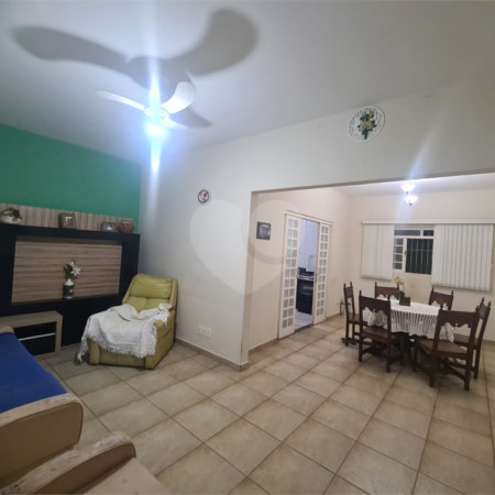Sala à venda com 2 quartos, sendo 1 suíte,  no Centro, Itapetininga, SP