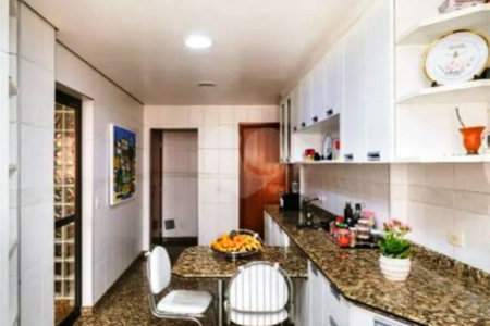 Apartamento à venda com 4 suítes em Santana, São Paulo, SP