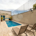 Casa à venda com 4 quartos, sendo 2 suítes, no condomínio Melbourne Residence, São Paulo - SP