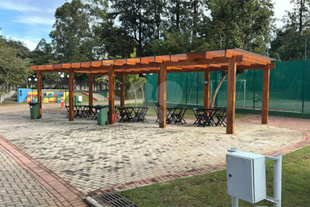 Casa à venda com 3 suítes no condomínio Residencial Chácara Ondina, Sorocaba - SP