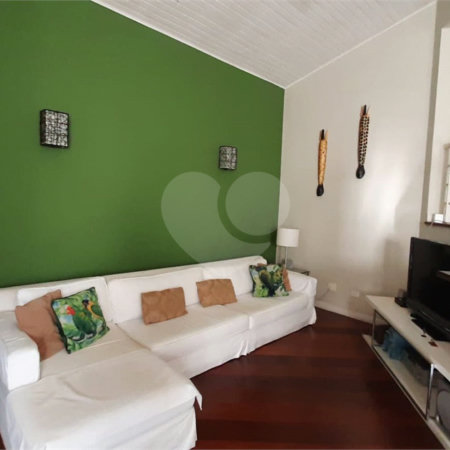 Casa à venda ou para alugar com 4 quartos, sendo 2 suítes, em City América, São Paulo, SP