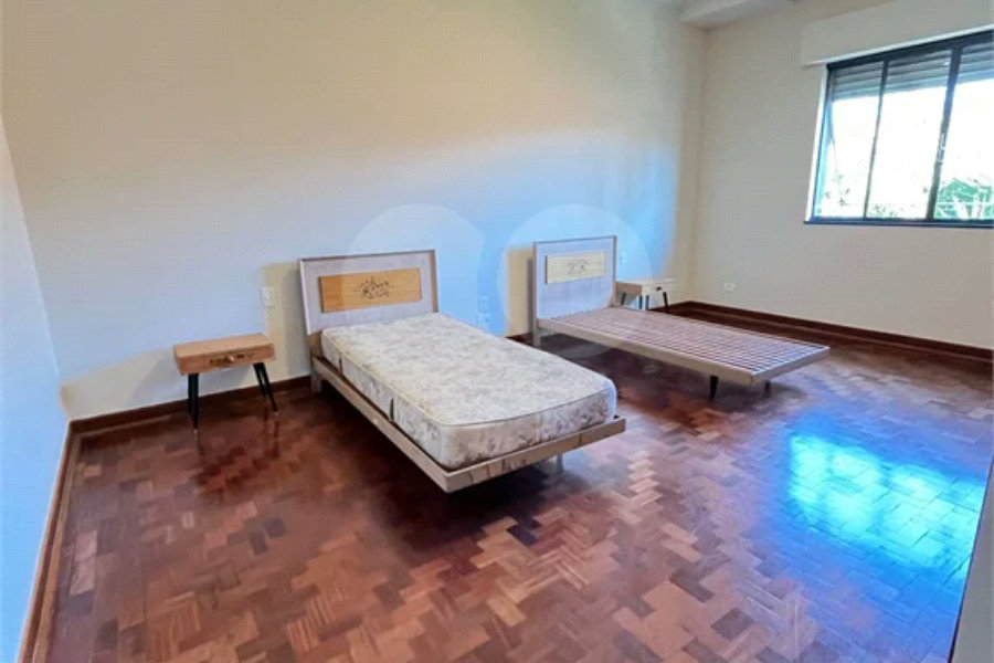 Sobrado à venda com 4 quartos, sendo 1 suíte, em Santana, São Paulo, SP