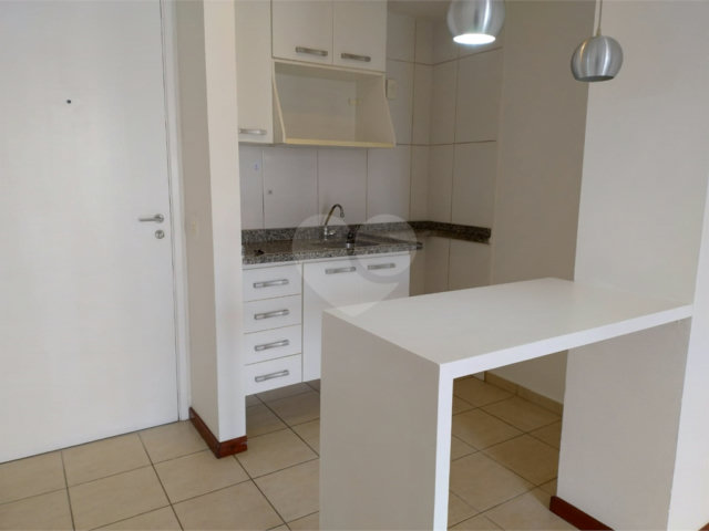 Apartamento à venda ou para alugar com 1 suíte em Paraíso, São Paulo, SP