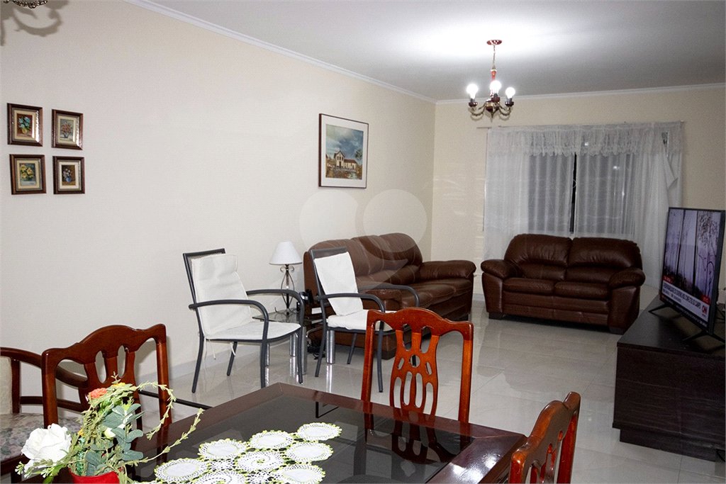Sobrado à venda com 3 quartos, sendo 1 suíte, em Vila São José (ipiranga), São Paulo, SP