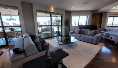 Apartamento à venda ou para alugar com 3 suítes em Perdizes, São Paulo, SP
