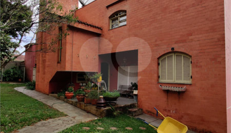 Casa à venda com 4 quartos, sendo 1 suíte,  no condomínio Chacarás Bela Vista, Mairiporã - SP